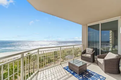 Image de Indigo East 605 - Superbe unité au bord de la plage avec une vue fabuleuse!
