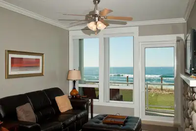 Image de * Promo! * Superbe condo Oceanfront Condo-privé, WiFi, piscine intérieure et Tvhd!