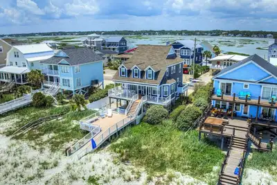 Image de Nos trois soleils est une maison fantastique en bord de mer avec des équipements que vous allez adorer