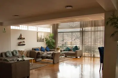 Image de Apartamento Penthouse De 350 M2, Con Vista Panoramica De La Ciudad.