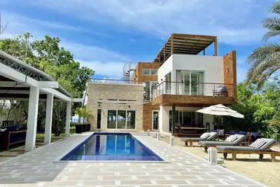 Casa Iguana del Mar