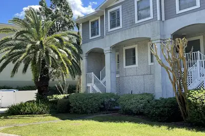 Maison de ville avec garage