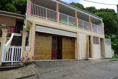Image de \"Bougainvillées d'Aurore\":un éclat d'Antilles à Le Marin en Martinique