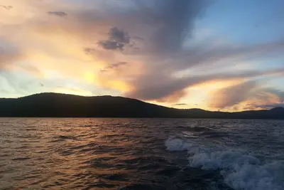 Image de Maison familiale au bord du lac