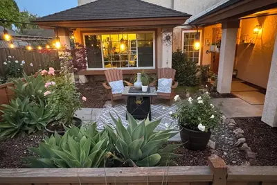 Image de 3bd / 2ba calme avec vue, Ă travers la rue du parc