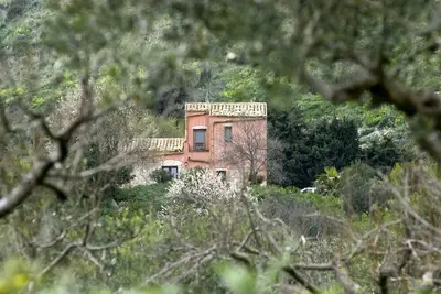 Image de Marmotta ancienne maison rurale sur les pentes d'Erice