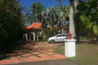 Villa 4bd avec piscine privée et jardin dans une résidence exclusive en bord de mer