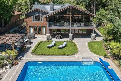 Image de West Vancouver Luxury Family Maison d'été