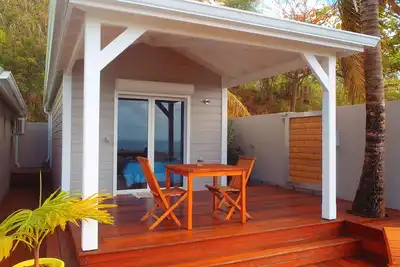 Image de Bungalow neuf avec piscine privée (loué sans locataires dans la maison) vue mer