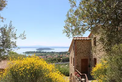 Image de Maison avec vue magnifique sur le lac Trasimène