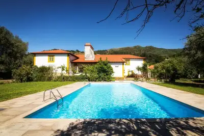 Image de Villa de 5 chambres avec piscine privée