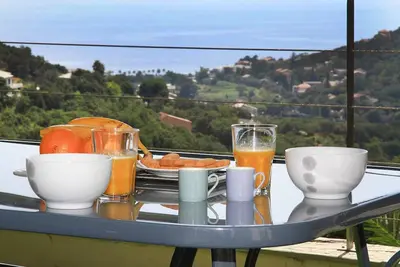 Image de uribellinu 2, joli T3 vue mer montagne