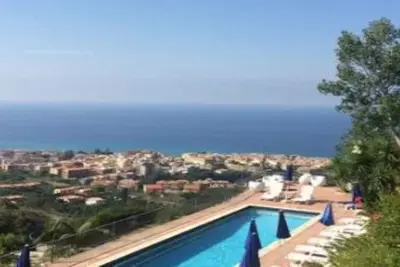 Image de Studio dans villa avec piscine, à 4km de tropea