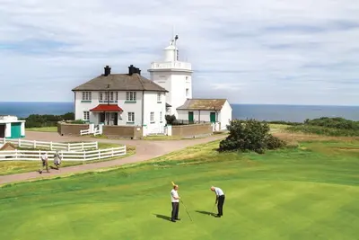 Image de Valonia Cottage at Cromer Lighthouse est l'hébergement idéal en bord de mer pour des vacances en famille.
