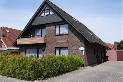 Image de Chaleur et unpretentiousness: l'étage appartement est pour 4 à 5 personnes beaucoup