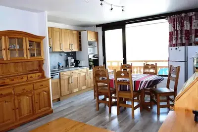 Image de 2 Pièces 6 Personnes