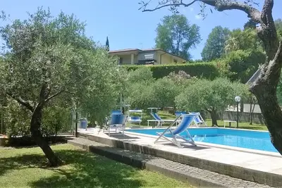 Appartement de vacances pour un maximum de 6 personnes. Jardin, terrasse,