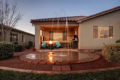 Image de 🛴40 G Escapade Paradis Avec Pad Splash PRIVÉ + Hot Tub + VÉLOS + Xbox🎮