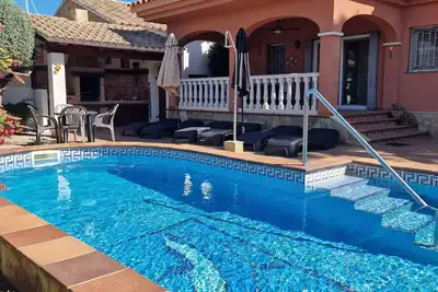 Image de \"El Cazador\"@Marisol : 290m de la plage, piscine privée, A/C, WiFi, plage pour chiens