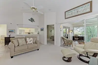 Image de Fabuleux condo 3br / 2ba à Plantation Golf & Cc - près des plages, du golf et du centre-ville!