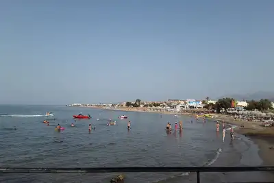 Διαμερισματα διπλα στην θαλασσα