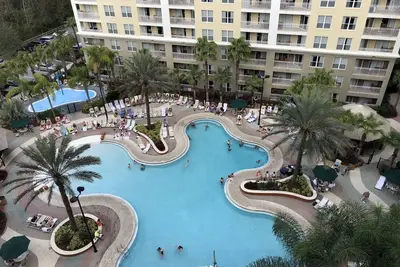 Image de Condo 1 chambre à service complet à quelques minutes des parcs Disney
