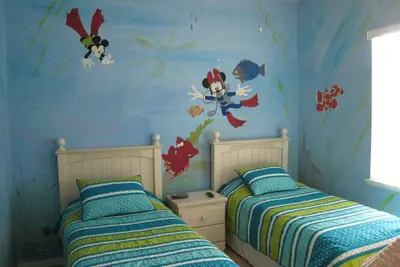 Maison familiale de luxe de 3250 pieds carrés 5br / 4ba, salle de jeux, près de Disney, tarif tout compris