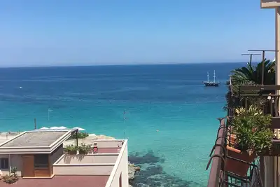 Image de maison portuaire de la mer blanche