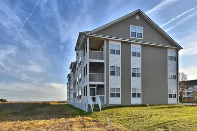 Image de ACTIVITÉS Gratuites! ! ! Bethany Bay est une magnifique communauté de villégiature située le long de la baie d'Indian River, où vous trouverez le luxe de vous retirer de manière confortable et confortable.