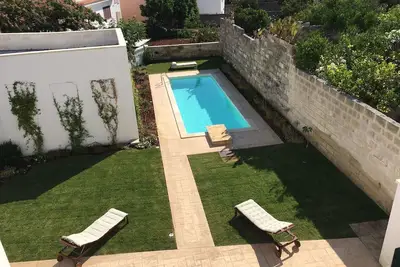 Image de Maison de village juste restaurée avec jardin privé et piscine