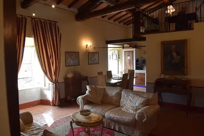 Image de Maison historique avec terrasse panoramique donnant sur la Maremme