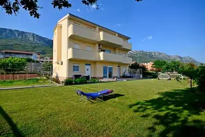 Image de Appartement dans Kaštel Sućurac avec vue mer, Balcon, Climatisation, Wifi (570-3)