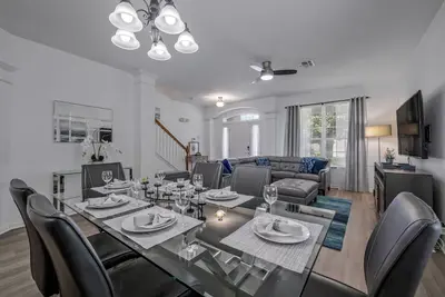 Image de 2584 - 6 Bedroom w/ Pool and Water Park Included
