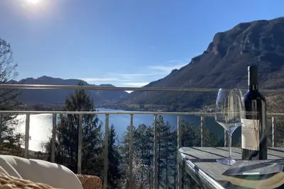 Image de Villa Carlotta Type C2, belle vue, grand balcon, à 300 m du lac, 4-5 Pers.