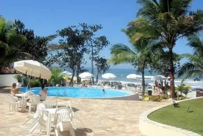 Image de Pied Plat Dans Le Sable - Plage De Marsouins Ubatuba