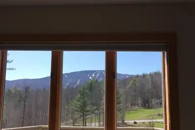 Image de Grande maison de montagne avec une vue magnifique sur les sentiers de l'Okemo