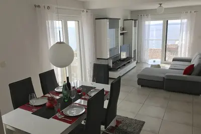 Image de Belle vue mer et à seulement 200m de la plage - maison de vacances Ivanka