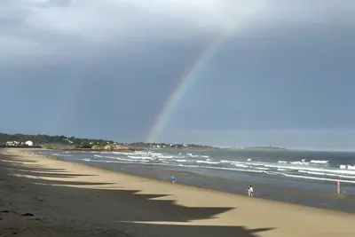 Image de Super mignon chalet, à quelques pas de la belle plage de sable de Long Beach