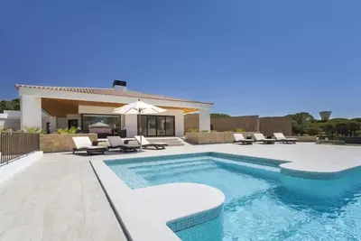 Image de Five Star Luxury Villa In Pinhal Velho With Beautiful Private Pool W119 - Vilamoura, Vilamoura