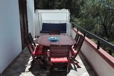 Villa Cecilia\/app. 2: dans villa avec jardin et à 2 minutes des plage du Cilento.