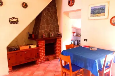 Villina de 60 m² avec un beau jardin et vue sur la Apuan