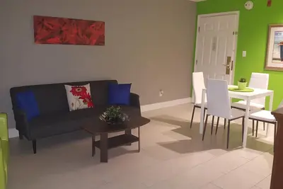 Image de Villa confortable près des parcs Disney et plus! !
