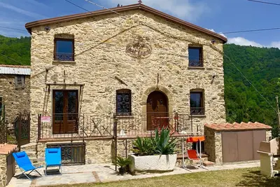 Image de Maison En Pierre Entre Toscane Et Ligurie, Angelo » Casa Dell (appartement 1/3)