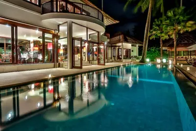 Image de Tropical Style contemporain 4 chambres Villa Ocean View, Candidasa;