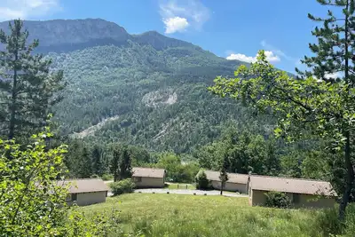 Image de Une de nos villas dans un hameau composé de 6 villas + 1 gîte dans notre Mas,