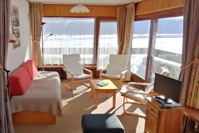 Image de Appartement familial ** - 6 pers. - ski aux pieds au bord des pistes - 50m²