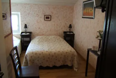 Image de Chambre d'hôtes climatisée  jusqu'à 3 personnes - Wifi gratuit.