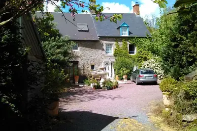 Image de Grand gîte de caractère 5 pers. , 100m2, XVIIe siècle, bord baie Mont Saint Michel