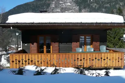 Image de Appartement dans un Haut de Chalet, avec une  grande terrasse et très belle vue