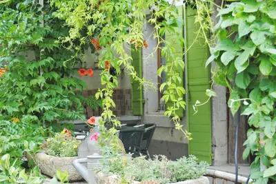 Image de Jolie maison de famille   chaleureuse et confortable, vous êtes bienvenus!